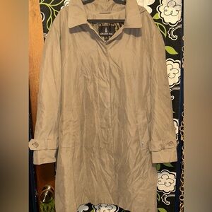 VTG London Fog Women's Beige Trench Coat Sz 2X